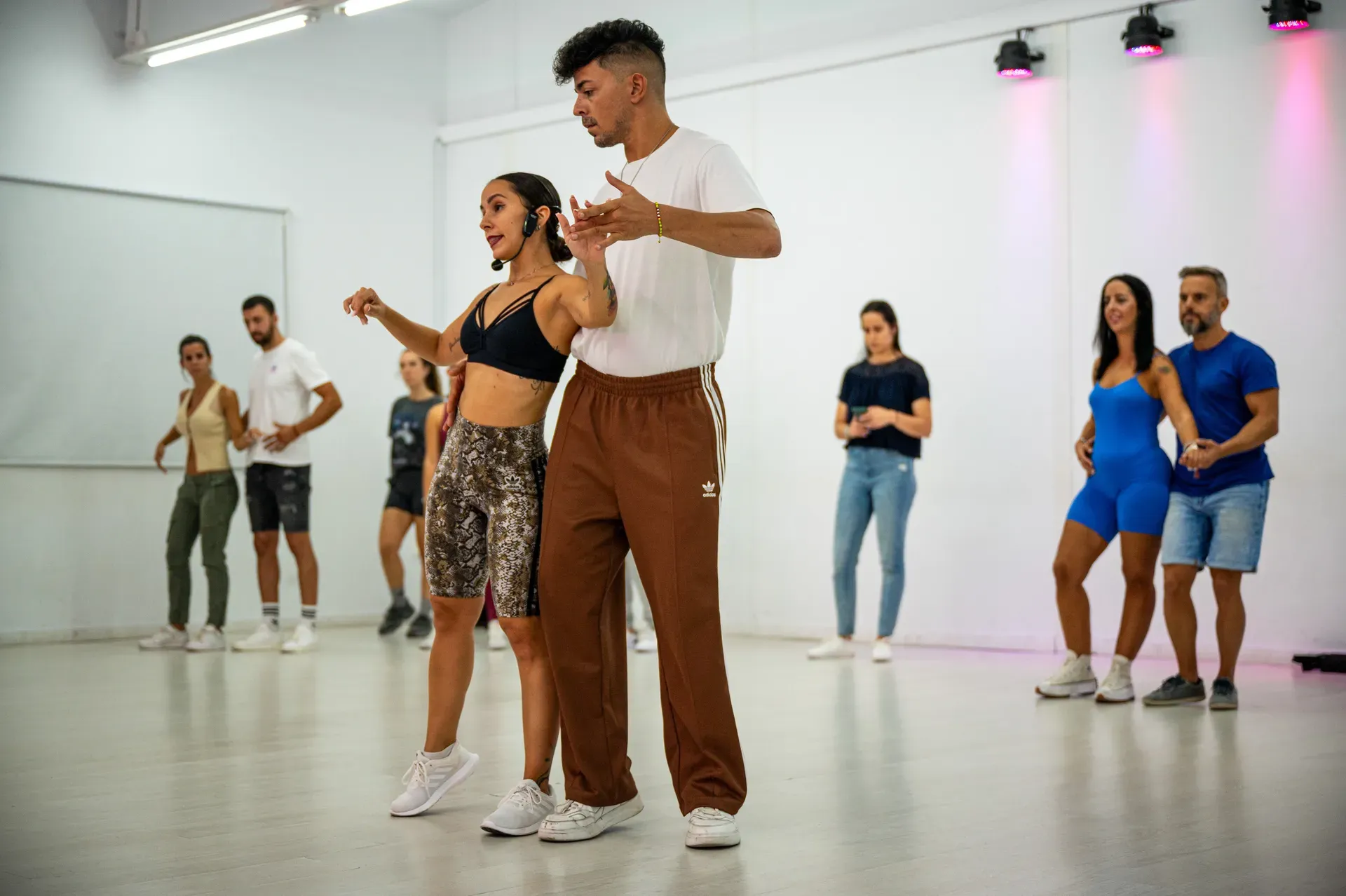 Clase de Bachata Nivel 1 en Saoco Dance Center